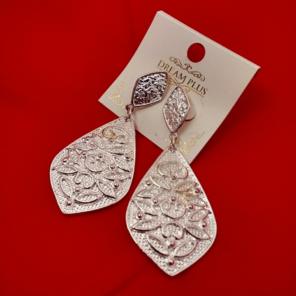 Silver Dangling Earrings